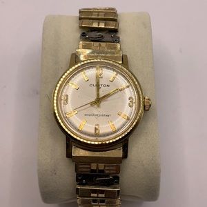 Vintage Clinton Watch Gold Toned Mechanical RUNS!